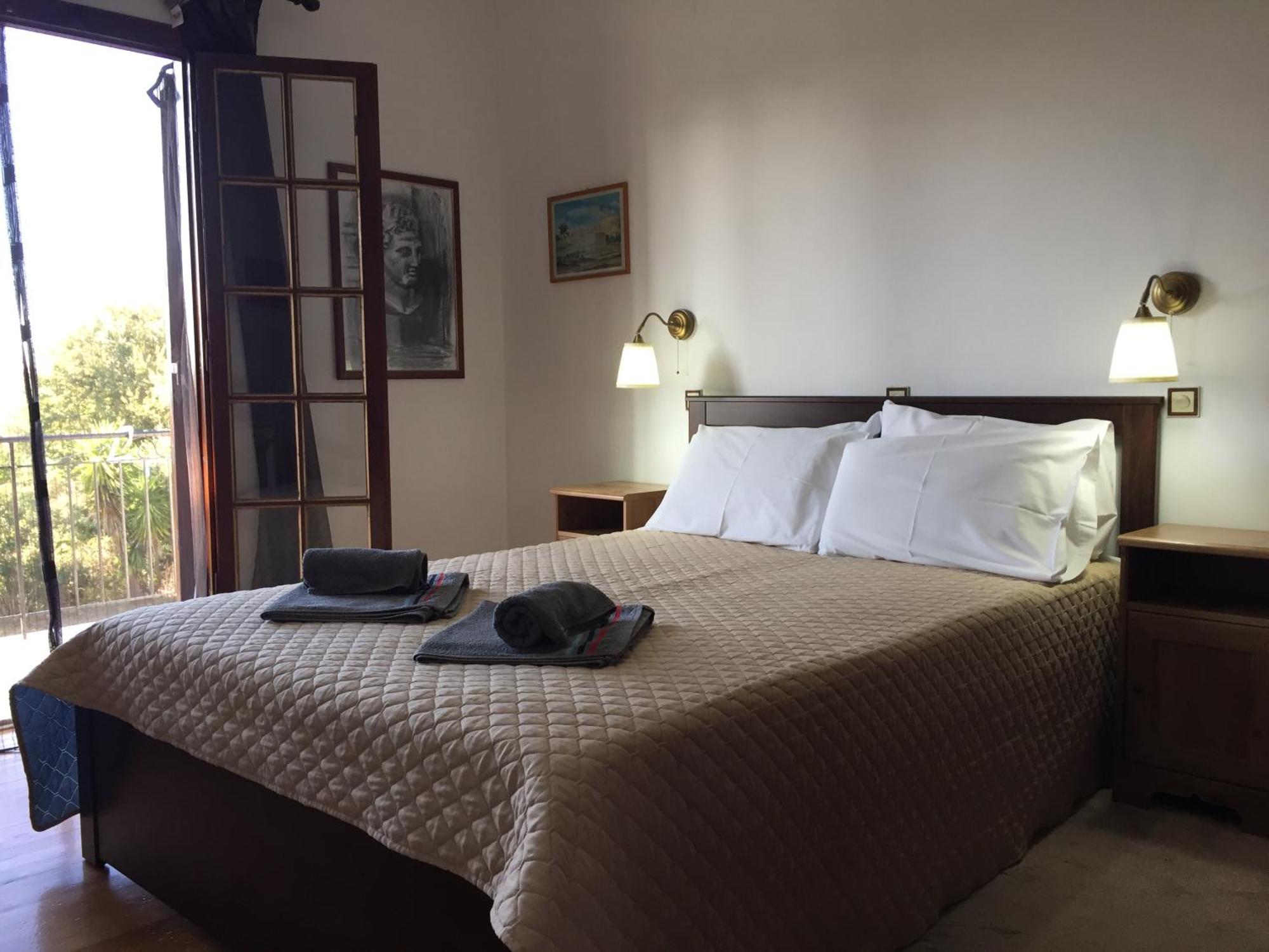 Alexander Apartments โรดา ภายนอก รูปภาพ